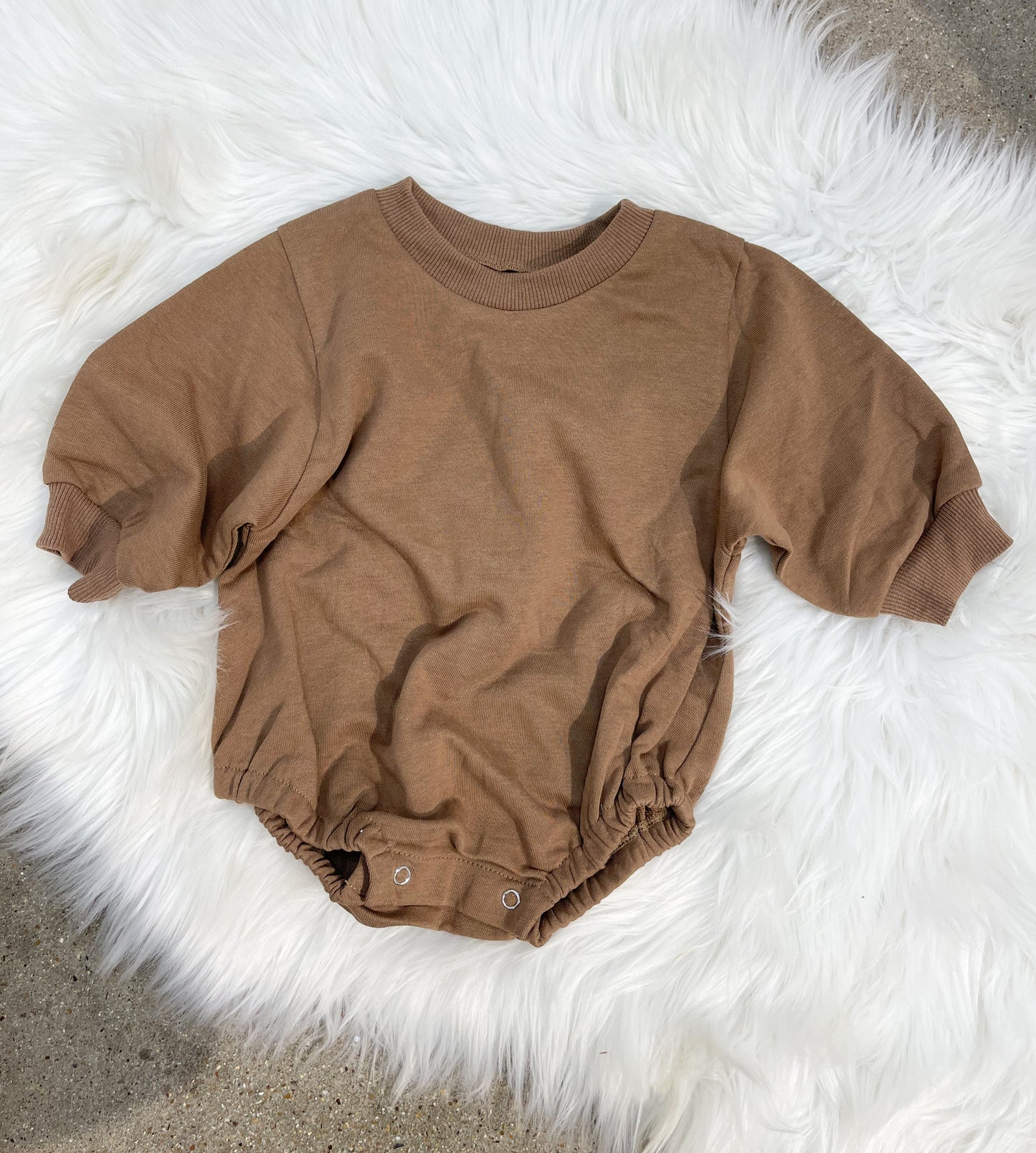 BUBBLE ROMPER SOLID - BROWN