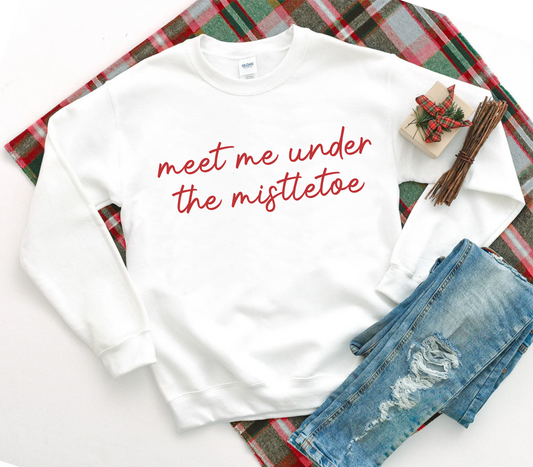 MEET ME UNDER THE MISTLETOE SWEATSHIRT - WHITE