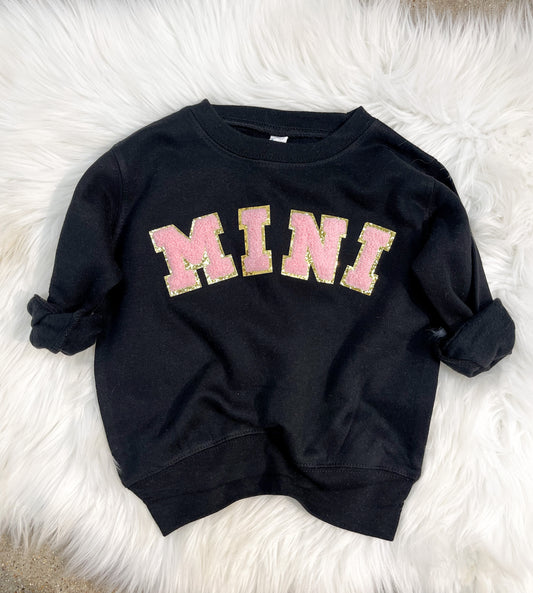 MINI PATCH SWEATSHIRT - PINK ON BLACK